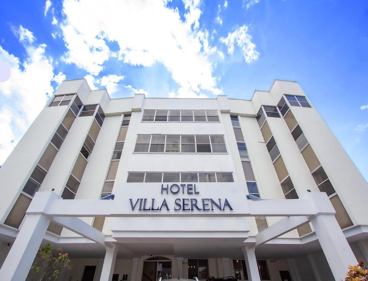 Hotel Villa Serena San Benito ซานซัลวาดอร์ ภายนอก รูปภาพ